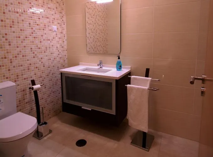 Апартаменты Plaza - *